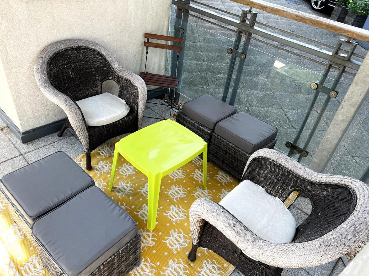 Retro Seaside Apt With Patio Apartamento Swansea Exterior foto
